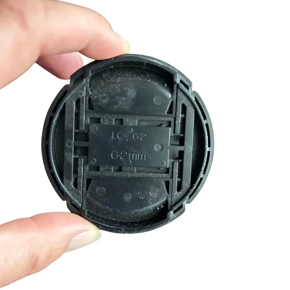 Nikon HB-25 Bayonet Lens Hood & lens cover